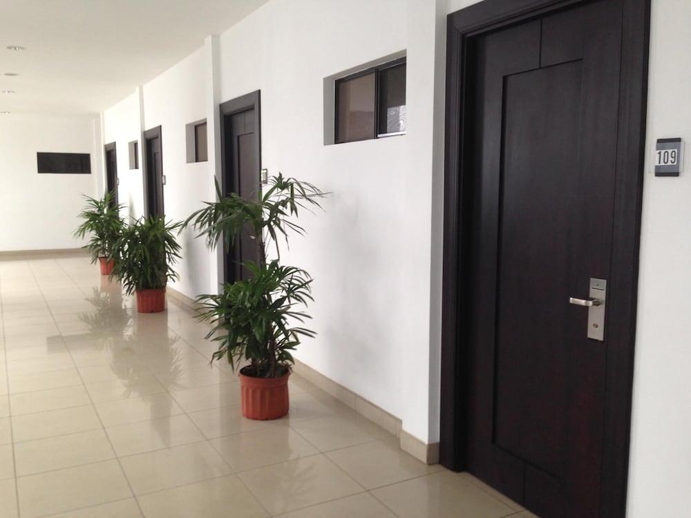 Hotel Brandts Los Robles De San Juan Managua Exterior foto